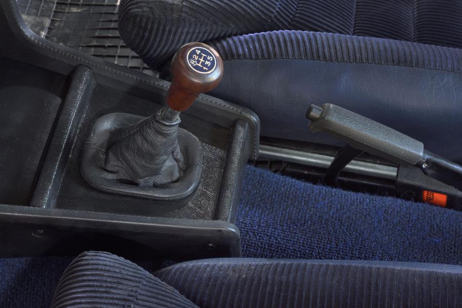 Детали интерьера BMW 530 MLE (E12) 1976 года  (ZA) (фото 11 из 95)